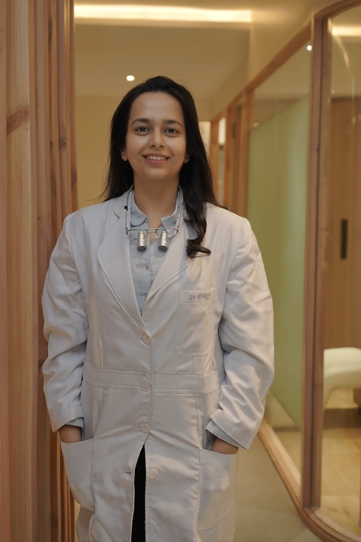 Dr. Pragya Pathak Shetty – Co-Founder, Periodontist & Implantologist, Excellence Dental Bangalore